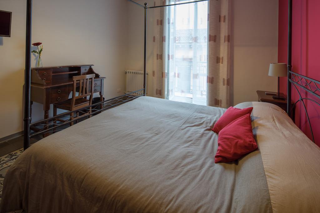 Aida Bed & Breakfast Catania Ngoại thất bức ảnh